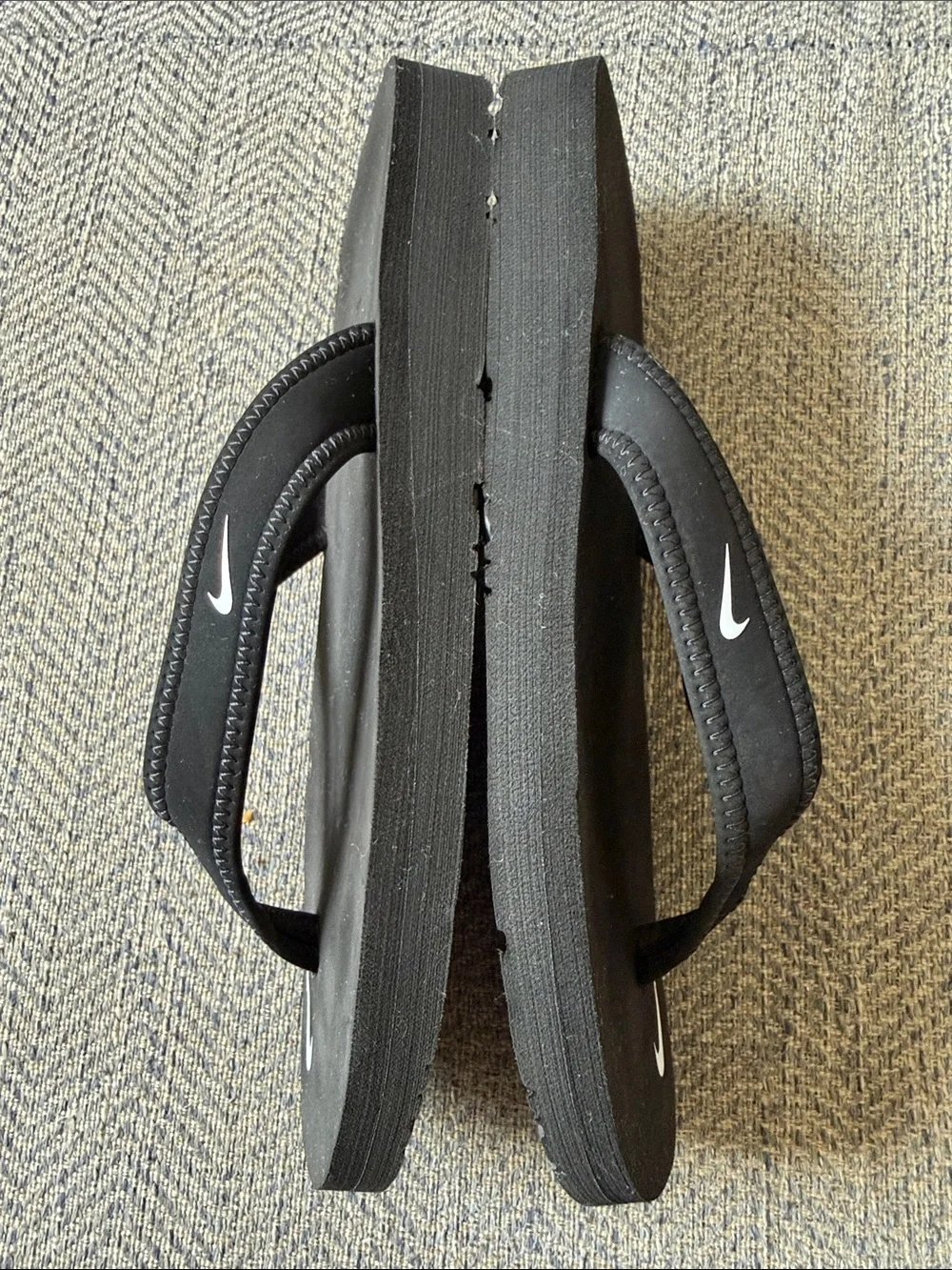Nike women celso